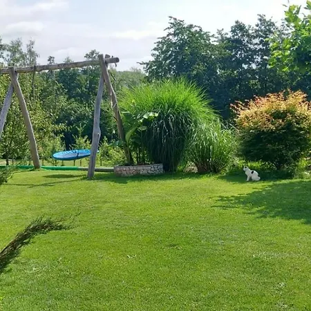 Ferienwohnung Plaetzchen Im Gruenen *